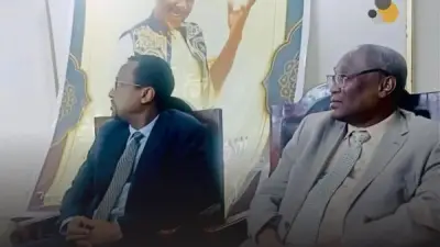 وزير الثقافة والإعلام السوداني يقدم التعازي لأسرة الفنان مختار بخيت في القاهرة