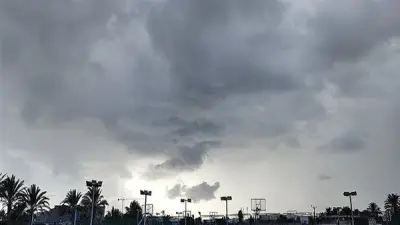 الأرصاد تحذر من شبورة كثيفة ورياح نشطة مع ارتفاع درجات الحرارة اليوم