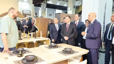 افتتاح النسخة الثلاثين من معرض صنع في دمياط بحضور المحافظ