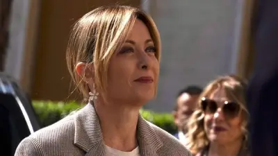 ميلوني تشيد باستبدال تمثال المسيح المدمر في لبنان برسالة أمل