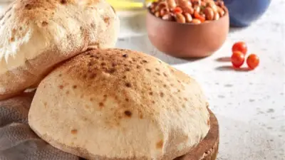 تخزين الخبز في الفريزر لا يسبب السرطان.. خبيرة تغذية توضح الحقائق