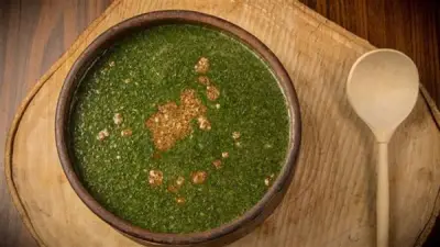 استشاري ينصح بتقديم الملوخية للأطفال مسلوقة بدون إضافات لهذه الأسباب