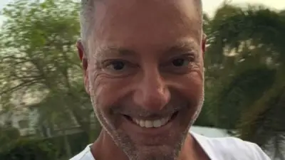 تامر هجرس يشارك صورا جديدة عبر إنستجرام بإطلالة صيفية