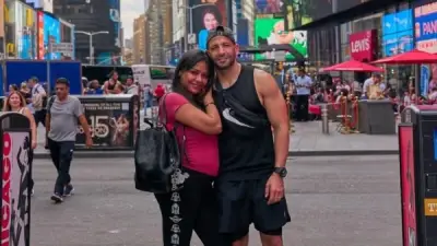 أسماء أبو اليزيد تعلن حملها من نيويورك وتشارك جمهورها صوراً جديدة