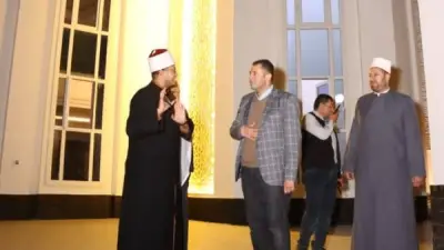 محافظ دمياط يتفقد مساجد دمياط الجديدة ورأس البر ويشيد بجهود المجتمع المدني