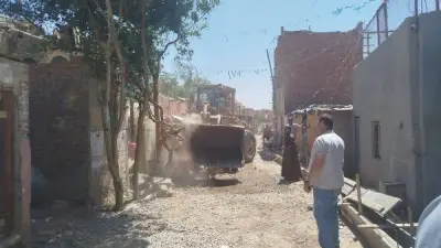 حملة رقابية مكثفة على المحلات والمطاعم بسفاجا تضبط مخالفات غذائية