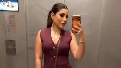 أيتن عامر تثير الجدل بصورة سيلفي جديدة على إنستجرام