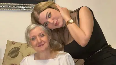 ياسمين الخطيب تنشر صورة مع والدتها وتدعو لها بالصحة والفرح