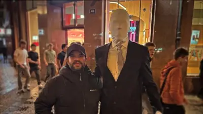 محمد عبد الرحمن يمازح جمهوره بصورة جديدة ويستعد لأعمال فنية مرتقبة