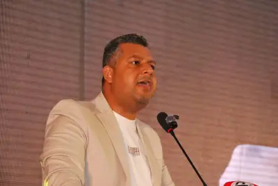 جائزة الخدمة الإنسانية تكرم محمد ممدوح منوزير الشؤون الاجتماعية في بنجلاديش