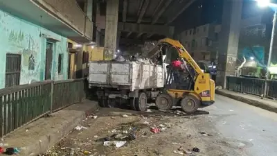 جولة ليلية لمحافظ الجيزة لإزالة الإشغالات وغلق المقاهي المخالفة