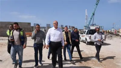 محافظ الإسكندرية يتفقد تطوير بئر مسعود ويؤكد جاهزية الشواطئ للمصيف