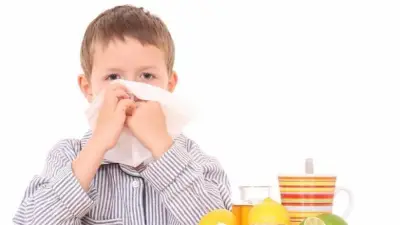 برودة الصباح في الربيع: كيف تحمي طفلك من تقلبات الطقس؟