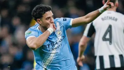 أستون فيلا يستهدف ضم عمر مرموش في الميركاتو الصيفي المقبل