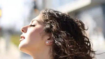 مايان السيد تخطف الأنظار ببدلة فورمال في مهرجان هوليوود للفيلم العربي