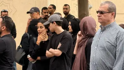 تشييع جثمان نجل الفنان إبراهيم سعفان في أجواء حزينة