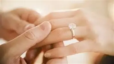 حكم إخبار الخاطب بالعيوب قبل الزواج.. أمينة الفتوى توضح الضوابط الشرعية