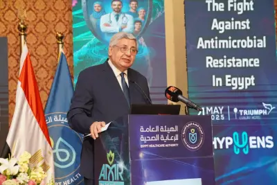 تاج الدين: لا يوجد طعام ممنوع.. التوازن هو الحل