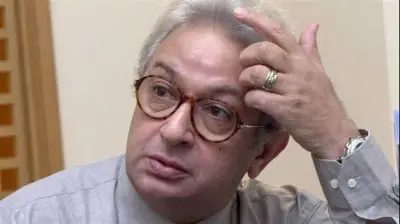 ذكرى ميلاد نور الشريف.. قصة حبه مع بوسي ولحظاته الأخيرة