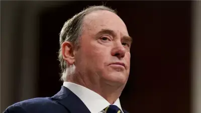 جون فيلان من رجل أعمال إلى وزير بحرية.. قصة صعود وسقوط في إدارة ترامب