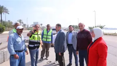 محافظ دمياط يتفقد تطوير الطريق الشرقي برأس البر استعداداً لموسم الصيف