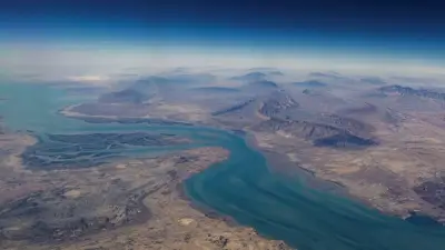 مضيق هرمز: هل يشعل أزمة جديدة في أسواق الطاقة العالمية؟