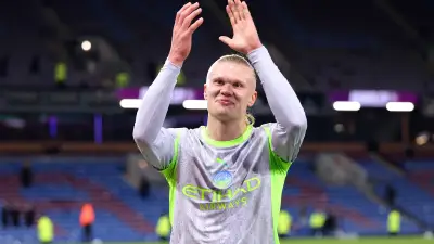 هالاند يصدم ريال مدريد وبرشلونة ويجدد التزامه مع مانشستر سيتي