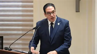 جامعة القاهرة تطرح مبادرات لإشراك الطلاب في خدمات الملاحة المرضية بمجلس النواب