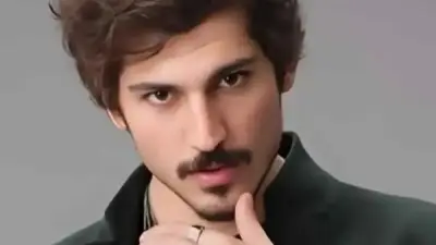 وعكة صحية مفاجئة تدخل النجم التركي أوكتاي تشوبوك إلى العناية المركزة