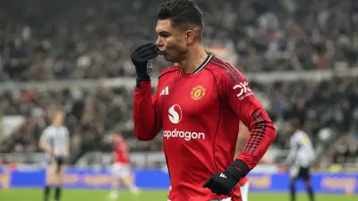 عروض ضخمة من الهلال والنصر لكاسيميرو.. واللاعب يفضل الانتقال للدوري الأمريكي