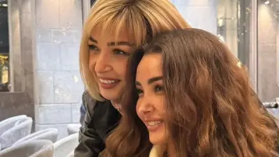 هنا الزاهد تخطف الأنظار بدون مكياج وترد على شائعات الخلاف مع هشام ماجد