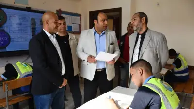 رئيس مياه الجيزة يتفقد اختبارات طلاب المدرسة الفنية