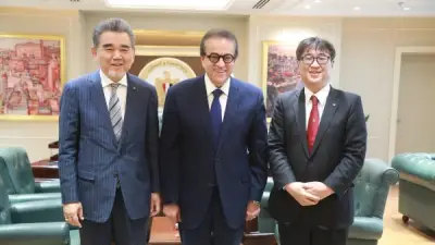 وزير الصحة يبحث مع رئيس جامعة هيروشيما تعزيز التعاون في التعليم الطبي