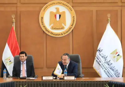 أشرف صبحي يشيد باستعدادات مصر لاستضافة دورة الألعاب الإفريقية للجامعات