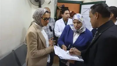 محافظ الوادي الجديد تتابع الخدمات الصحية بمستشفى بلاط وتوجه بتطويره