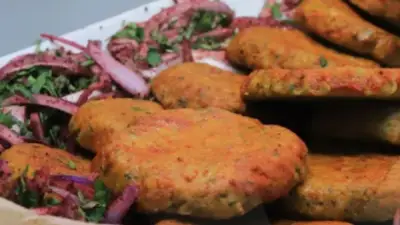 طريقة عمل كفتة دجاج في الفرن سهلة ولذيذة