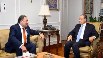 وزير الخارجية يبحث مع أبو هميلة تعزيز التنسيق العربي ودعم الأمن القومي