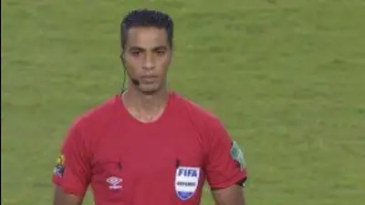 أمين عمر حكمًا لمباراة بيراميدز وإنبي في صراع القمة بالدوري