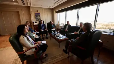 وزير السياحة يبحث مع القائم بأعمال السفير الأمريكي تعزيز التعاون المشترك