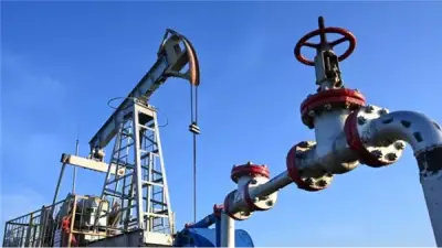 قفزة حادة في أسعار النفط مع تصاعد المخاطر الجيوسياسية وتهديدات الإمدادات