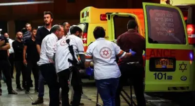 إصابات إسرائيلية جراء سقوط شظايا صاروخية على بني بارك في تل أبيب