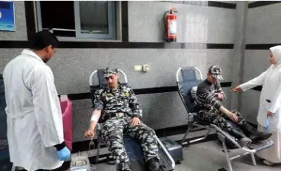 مديرية أمن البحيرة تنظم حملة للتبرع بالدم بمشاركة رجال الشرطة