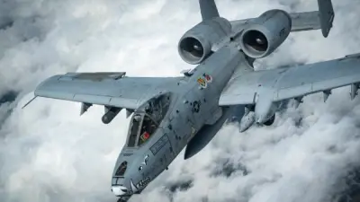 النمسا ترفض الطلبات الأمريكية لعبور أجوائها.. وستارمر يدافع عن موقفه من الحرب ضد إيران