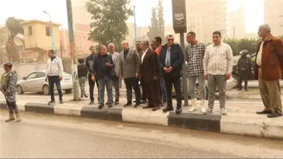 محافظ الفيوم ورئيس شركة المياه يتفقدان عمليات إزالة آثار الأمطار في عدة مناطق