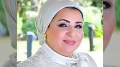 انتصار السيسي تشارك في احتفالات يوم اليتيم: العطاء يمنحهم حياة جديدة