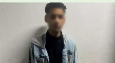 وزارة الداخلية تضبط شخصاً يدير صفحة إلكترونية لترويج الأسلحة البيضاء عبر الإنترنت