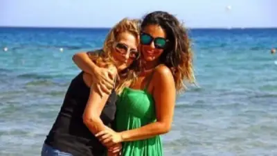 دنيا عبدالعزيز تخلد ذكرى ميلاد والدتها بكلمات مؤثرة عبر فيسبوك