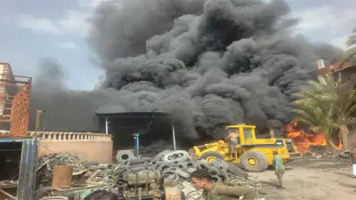 سيطرة الحماية المدنية على حريق مخزن خردة بالعامرية في الإسكندرية دون إصابات