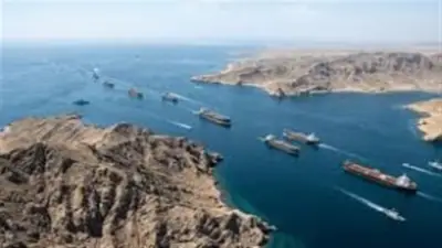 إيران تطلب من السفن رفع أعلام دول صديقة لعبور مضيق هرمز