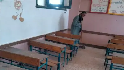 أسيوط تطلق حملة مكثفة لإزالة آثار العواصف الترابية بالمدارس استعداداً لاستقبال الطلاب